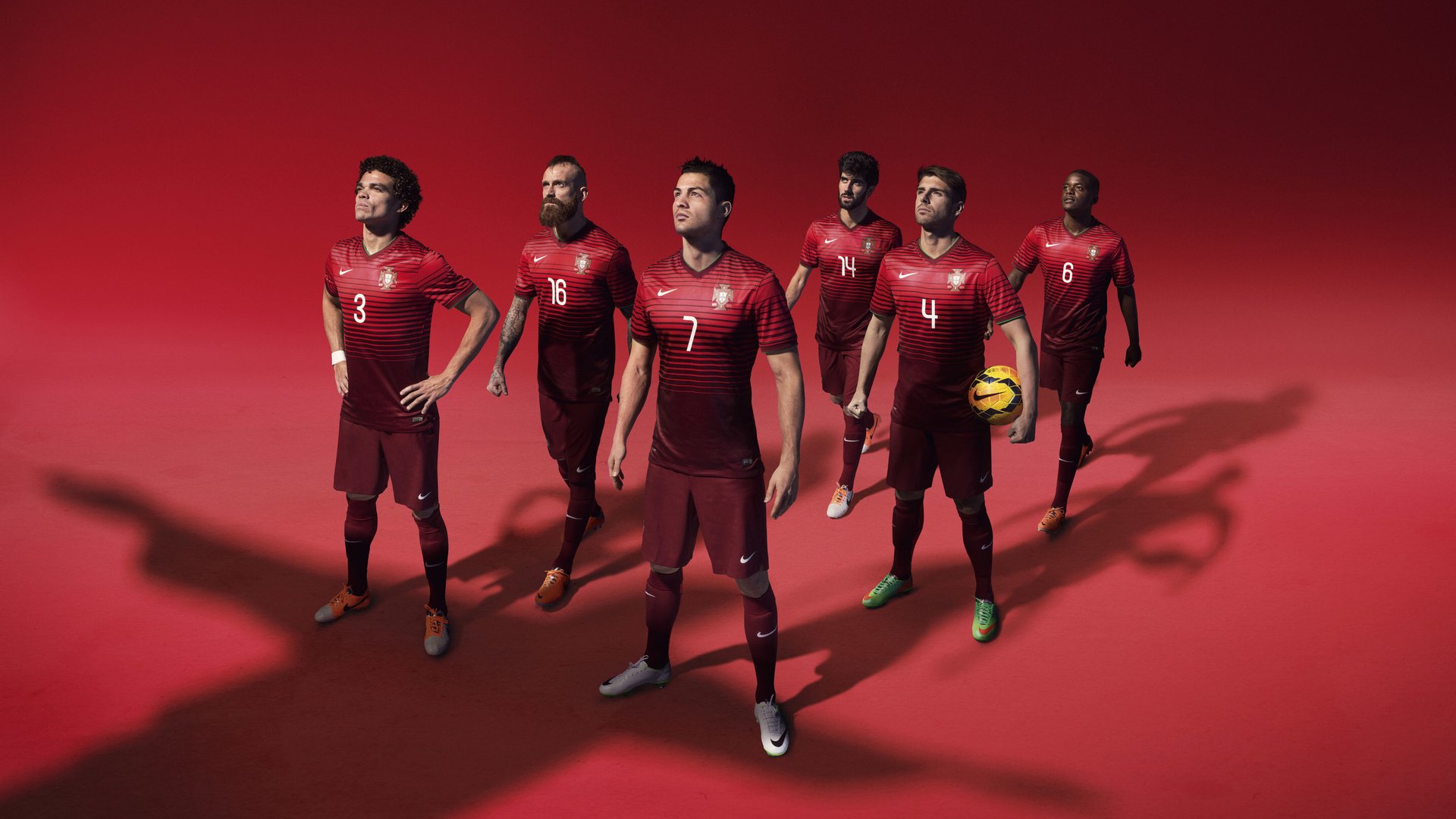 英超球队利用运动生理数据优化赛季恢复计划,英超球员数据统计