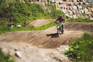 开云体育登录-全国青少年登山赛贵州赛段精彩刺激，青年登山活动
